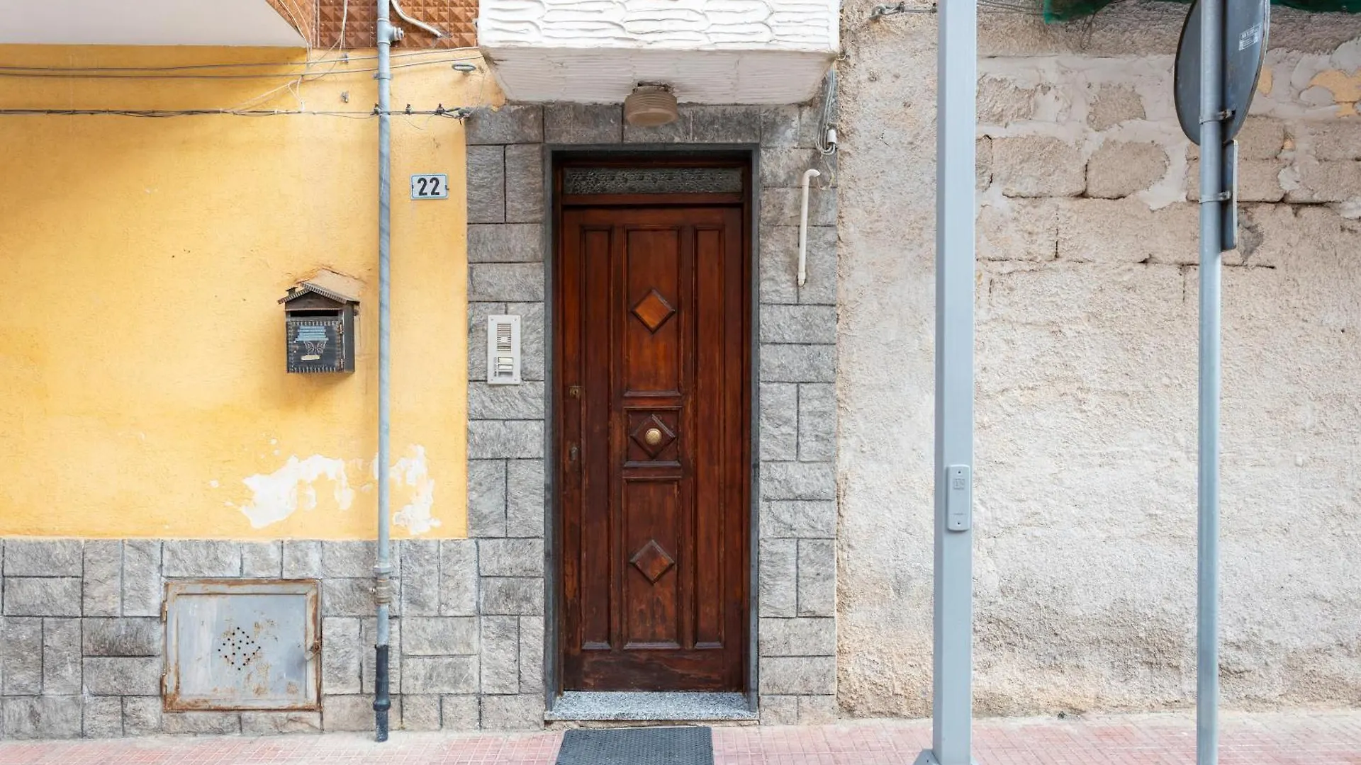 Bienvenue Chez Sarah Apartment Altavilla Milicia Italy